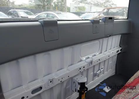 2013 Toyota Tacoma из США, поврежденный, VIN 5TFNX4CN0DX028782